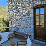 Tsiliviani Apartment