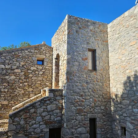 Apartment Tsiliviani *